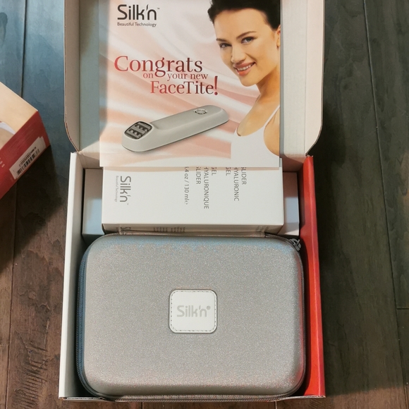 Silk'n Facetite wrinkle reduction& skin tightening - Picture 3 of 7